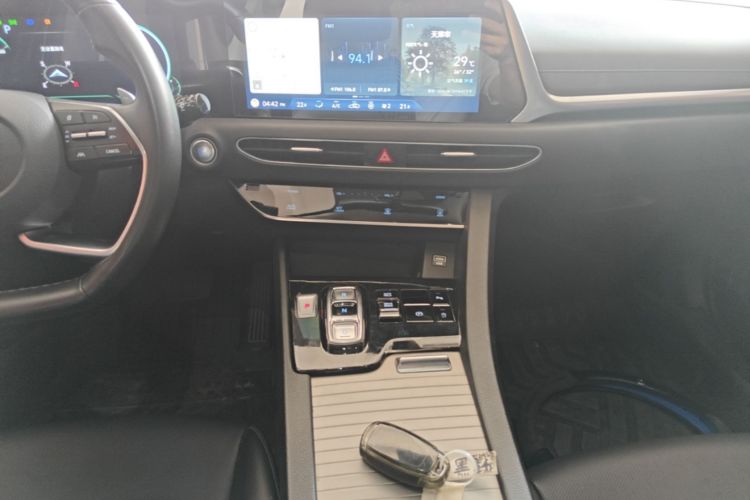 Used Hyundai Sonata 2020 270TGDi DCT GLS Elite Edition Audio And AC Panel