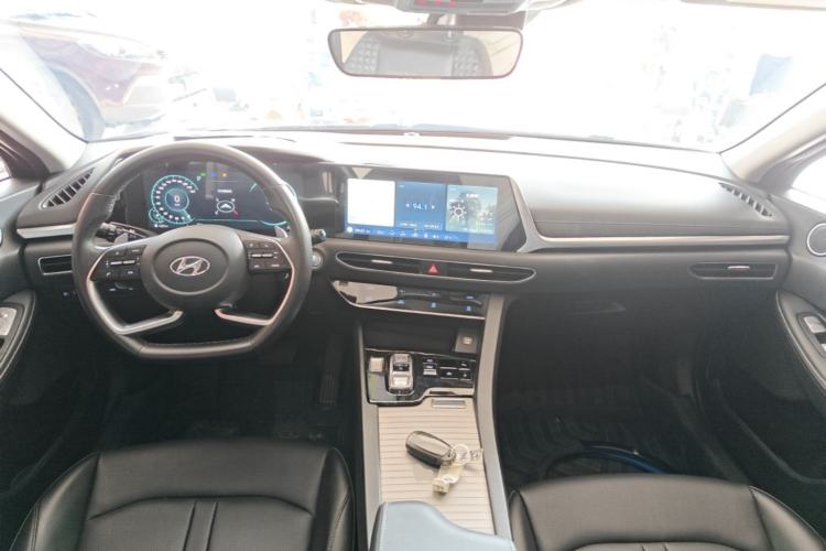 Used Hyundai Sonata 2020 270TGDi DCT GLS Elite Edition Center Console
