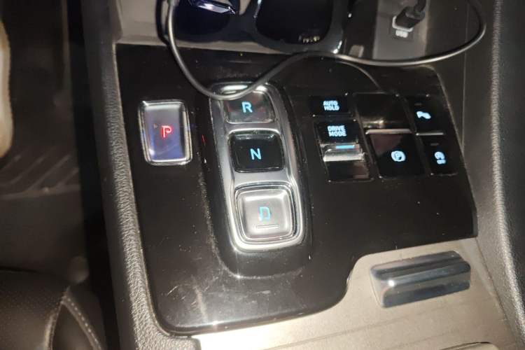 Used Hyundai Sonata 2020 270TGDi DCT GLS Elite Edition Gear Lever