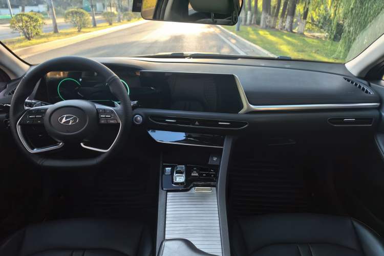 Used Hyundai Sonata 2020 270TGDi DCT GLS Elite Edition Interior 10