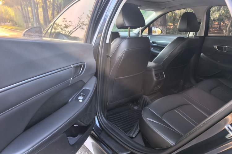 Used Hyundai Sonata 2020 270TGDi DCT GLS Elite Edition Interior 4