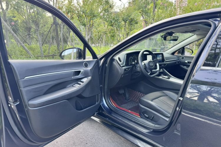 Used Hyundai Sonata 2020 270TGDi DCT GLS Elite Edition Interior 8