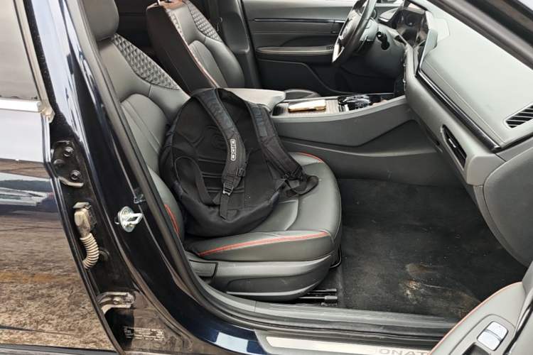 Used Hyundai Sonata 2020 380TGDi Automatic GS Smart Edition Right Front Seat