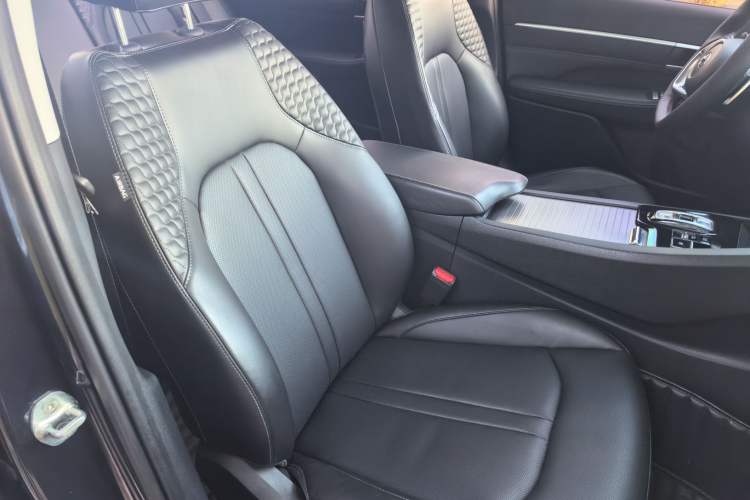 Used Hyundai Sonata 2020 270TGDi DCT GLS Elite Edition Right Front Seat