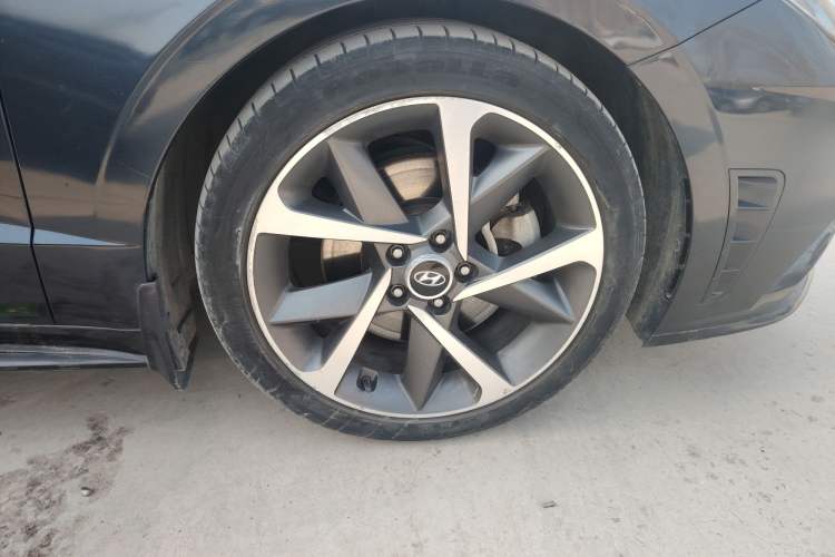 Used Hyundai Sonata 2020 380TGDi Automatic TOP Flagship Edition Right Front Wheel Hub