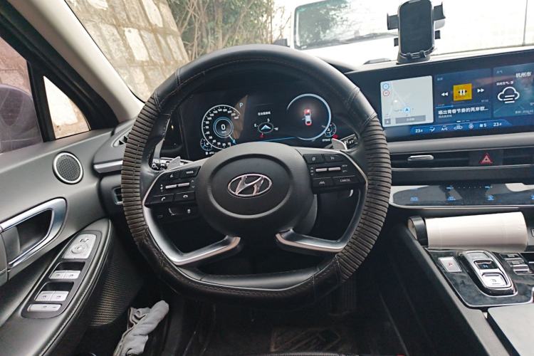 Used Hyundai Sonata 2020 270TGDi DCT GLS Elite Edition Steering Wheel