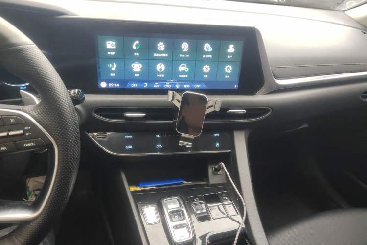 Used Hyundai Sonata 2020 270TGDi DCT GLS Elite Edition Audio And AC Panel