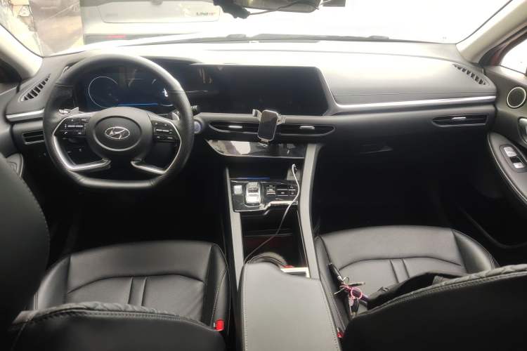 Used Hyundai Sonata 2020 270TGDi DCT GLS Elite Edition Center Console