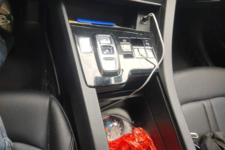 Used Hyundai Sonata 2020 270TGDi DCT GLS Elite Edition Gear Lever