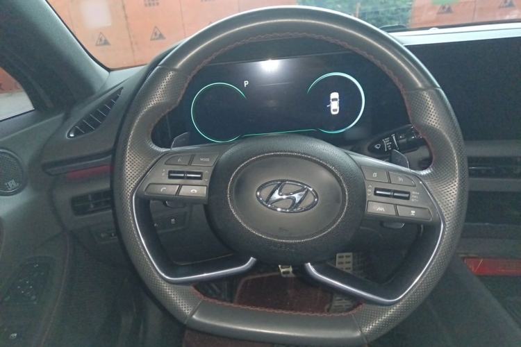 Used Hyundai Sonata 2020 380TGDi Automatic GLS Luxury Edition Steering Wheel