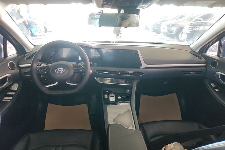 Used Hyundai Sonata 2020 270TGDi DCT GLS Elite Edition Center Console