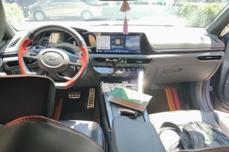 Used Hyundai Sonata 2020 380TGDi Automatic TOP Flagship Edition Center Console
