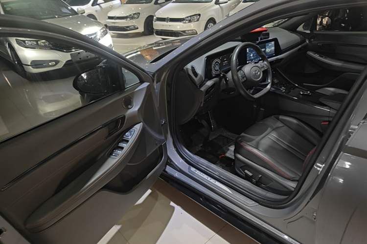 Used Hyundai Sonata 2020 380TGDi Automatic GLS Luxury Edition Driver Seat
