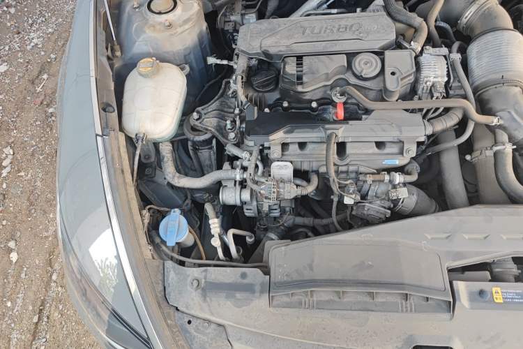 Used Hyundai Sonata 2020 270TGDi DCT GLS Elite Edition Engine Bay Right