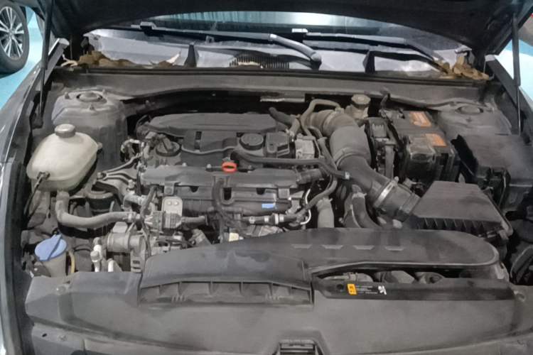 Used Hyundai Sonata 2020 270TGDi DCT GL Advanced Edition Engine Bay