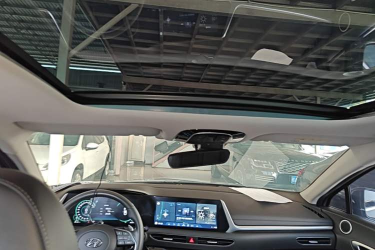 Used Hyundai Sonata 2020 270TGDi DCT GLS Elite Edition Headliner