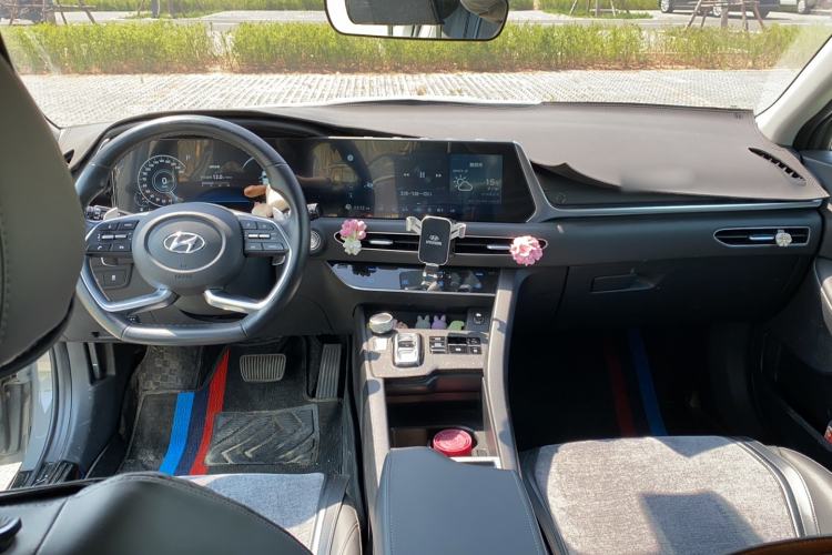 Used Hyundai Sonata 2020 270TGDi DCT GLS Elite Edition Interior 3