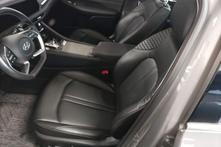 Used Hyundai Sonata 2020 270TGDi DCT GLS Elite Edition Left Front Seat