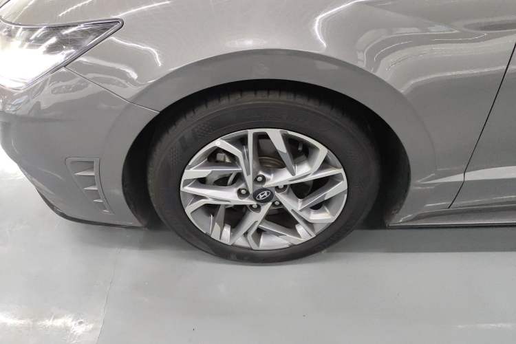 Used Hyundai Sonata 2020 270TGDi DCT GLS Elite Edition Left Front Wheel Hub