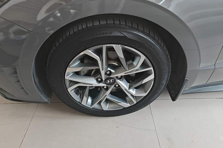 Used Hyundai Sonata 2020 270TGDi DCT GLS Elite Edition Left Front Wheel Hub