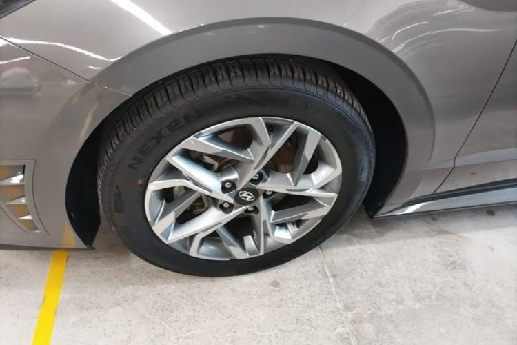 Used Hyundai Sonata 2020 270TGDi DCT GLS Elite Edition Left Front Wheel Hub