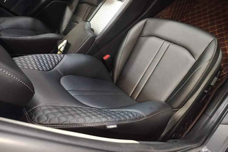 Used Hyundai Sonata 2020 270TGDi DCT GLS Elite Edition Right Front Seat