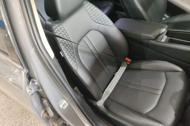 Used Hyundai Sonata 2020 270TGDi DCT GLS Elite Edition Right Front Seat