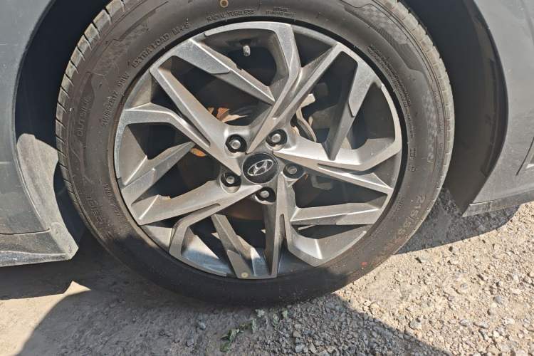 Used Hyundai Sonata 2020 270TGDi DCT GLS Elite Edition Right Front Wheel Hub