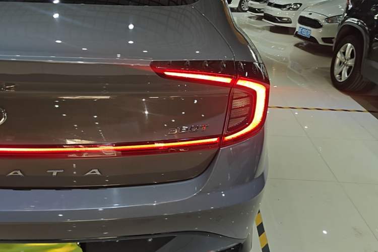 Used Hyundai Sonata 2020 380TGDi Automatic GLS Luxury Edition Right Rear Taillight