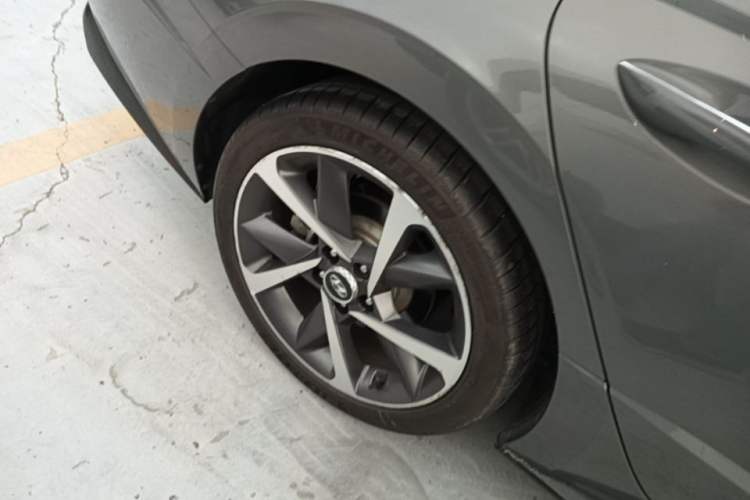 Used Hyundai Sonata 2020 380TGDi Automatic TOP Flagship Edition Right Rear Wheel Hub