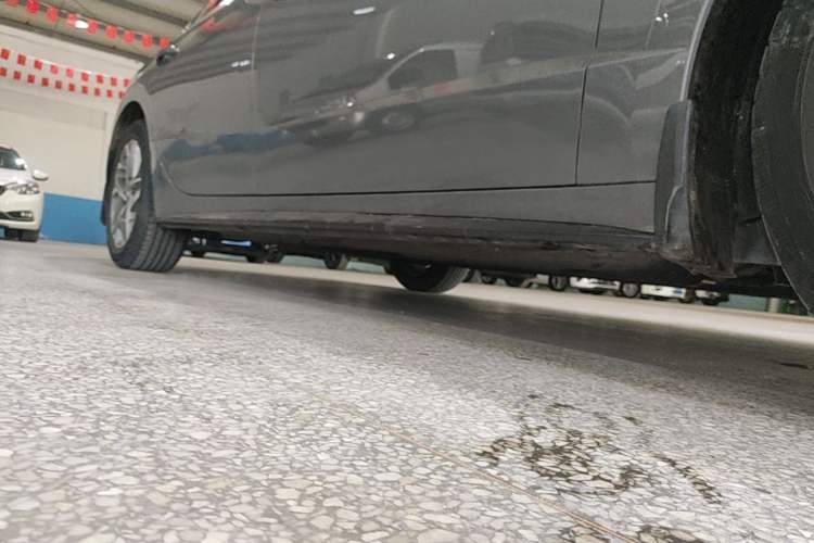 Used Hyundai Sonata 2020 270TGDi DCT GLS Elite Edition Right Side Sill
