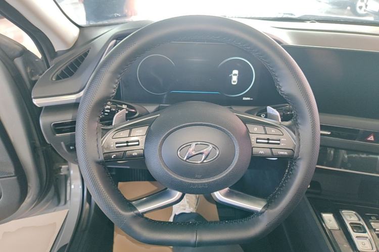 Used Hyundai Sonata 2020 270TGDi DCT GLS Elite Edition Steering Wheel