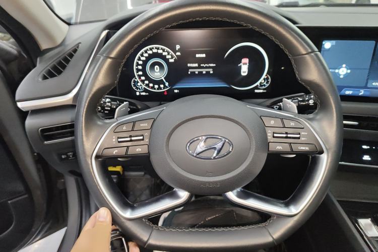 Used Hyundai Sonata 2020 270TGDi DCT GLS Elite Edition Steering Wheel