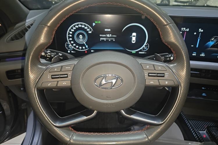 Used Hyundai Sonata 2020 380TGDi Automatic GLS Luxury Edition Steering Wheel