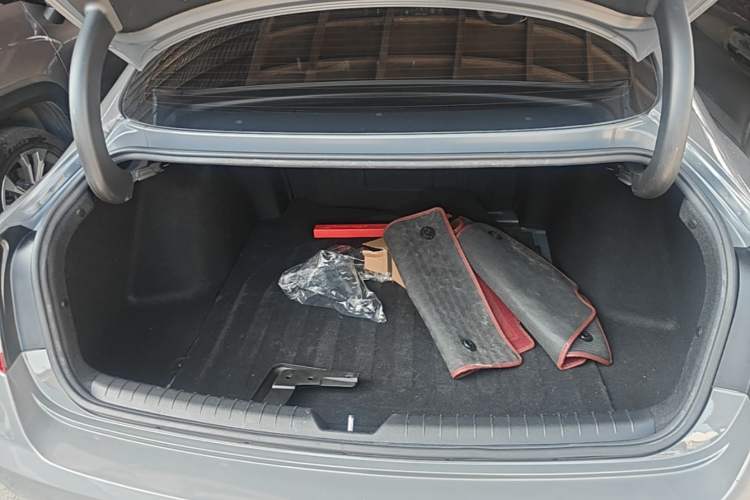 Used Hyundai Sonata 2020 270TGDi DCT GLS Elite Edition Trunk