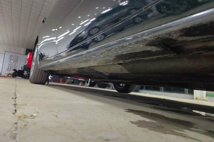 Used Hyundai Sonata 2020 270TGDi DCT GLS Elite Edition Right Side Sill