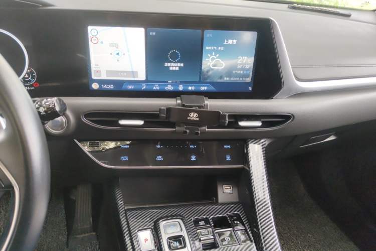 Used Hyundai Sonata 2020 270TGDi DCT GLS Elite Edition Audio And AC Panel