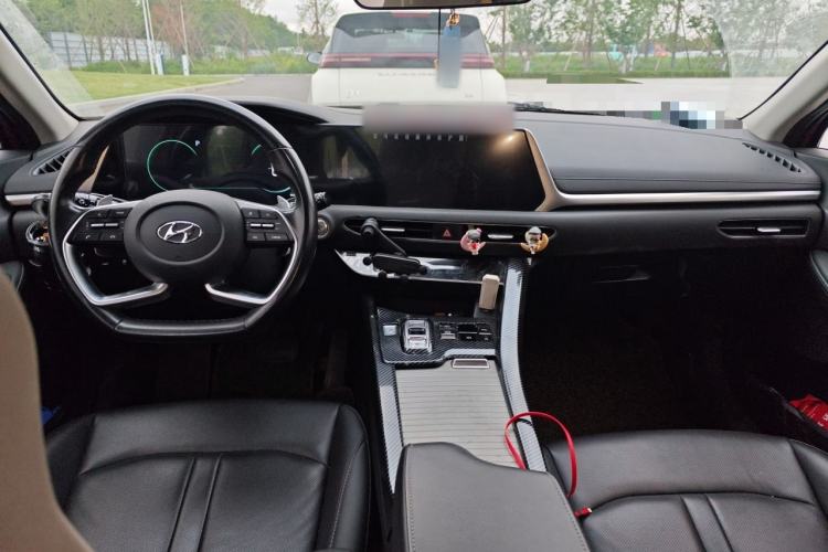 Used Hyundai Sonata 2020 270TGDi DCT GLS Elite Edition Center Console