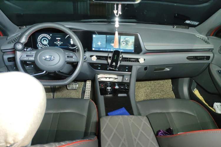 Used Hyundai Sonata 2020 380TGDi Automatic TOP Flagship Edition Center Console