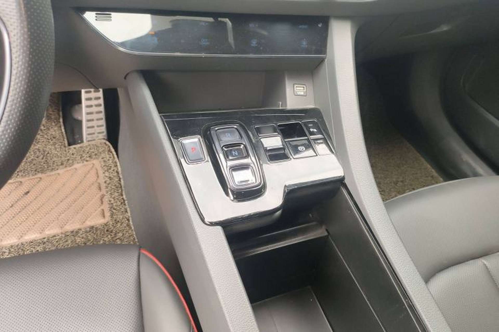 Used Hyundai Sonata 2020 380TGDi Automatic GS Smart Edition Gear Lever