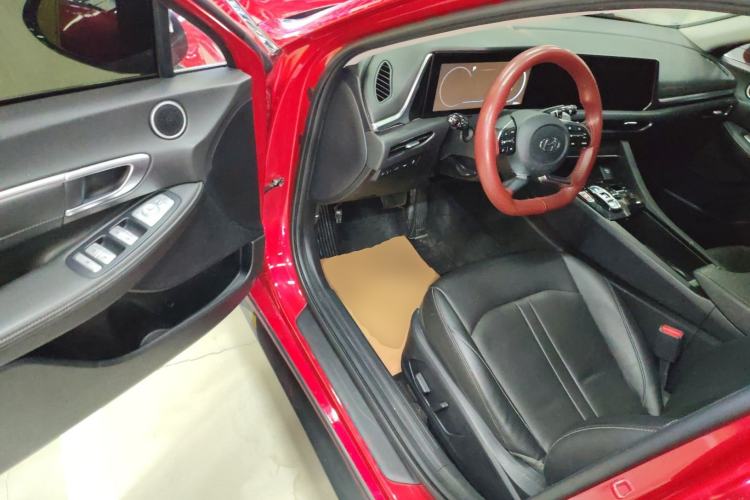Used Hyundai Sonata 2020 270TGDi DCT GLS Elite Edition Interior 3