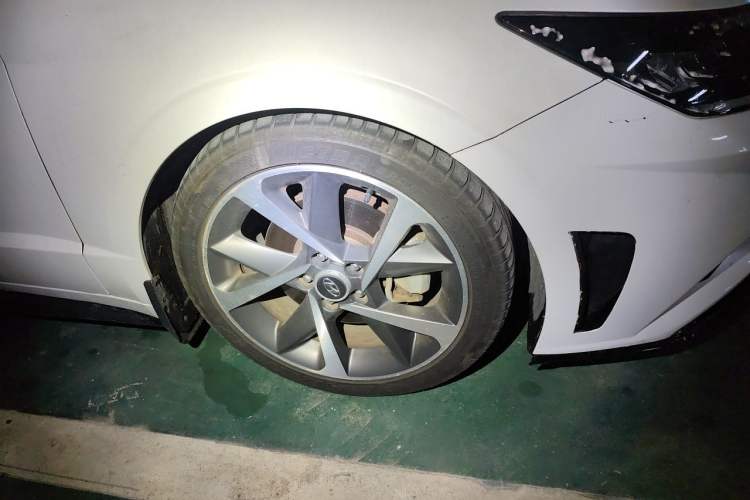 Used Hyundai Sonata 2020 380TGDi Automatic TOP Flagship Edition Right Front Wheel Hub