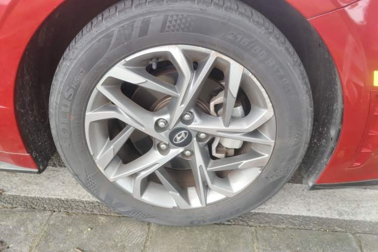 Used Hyundai Sonata 2020 270TGDi DCT GLS Elite Edition Right Front Wheel Hub