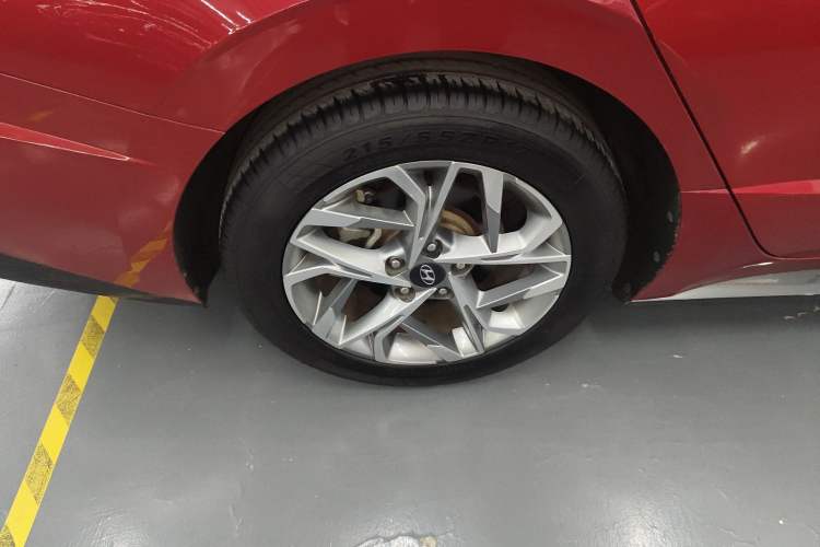 Used Hyundai Sonata 2020 270TGDi DCT GLS Elite Edition Right Rear Wheel Hub