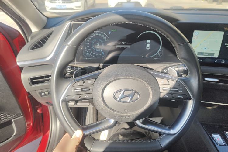 Used Hyundai Sonata 2020 270TGDi DCT GLS Elite Edition Steering Wheel