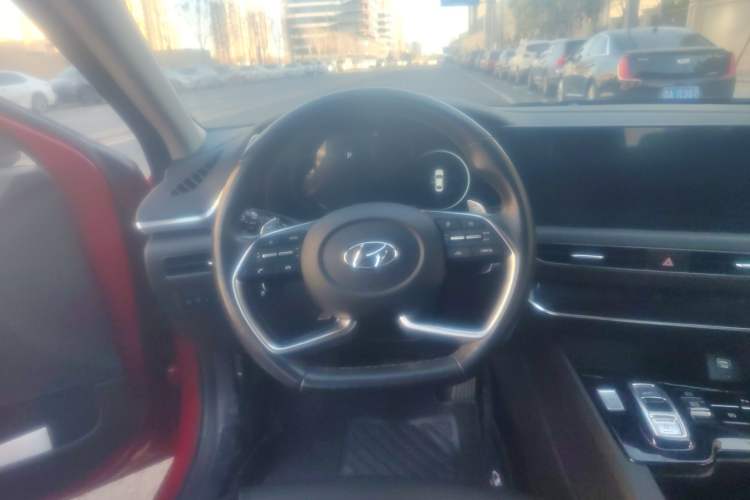 Used Hyundai Sonata 2020 270TGDi DCT GLS Elite Edition Steering Wheel