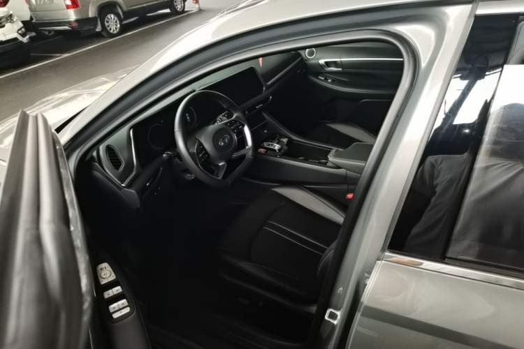 Used Hyundai Sonata 2020 270TGDi DCT GLS Elite Edition Left Front Seat