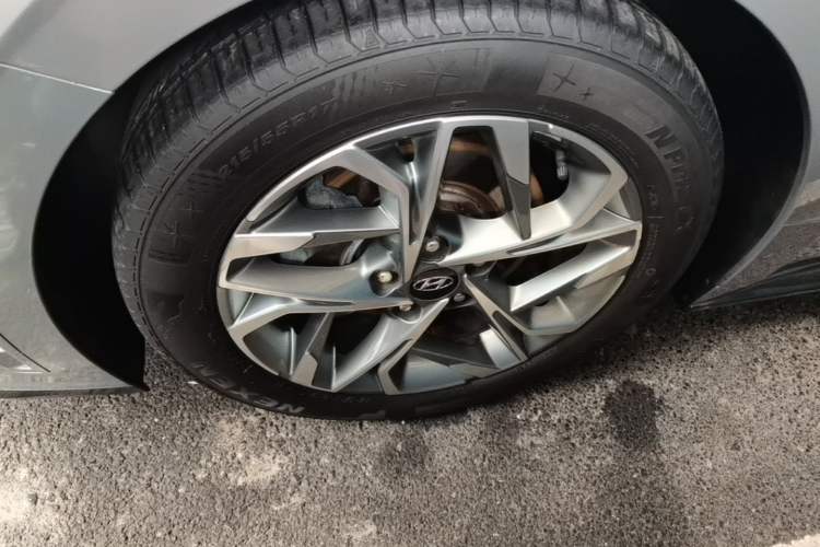 Used Hyundai Sonata 2020 270TGDi DCT GLS Elite Edition Left Front Wheel Hub