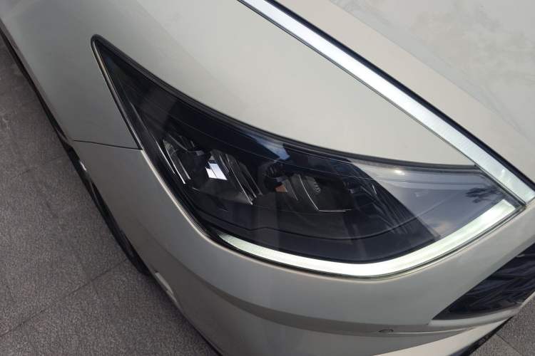 Used Hyundai Sonata 2020 380TGDi Automatic TOP Flagship Edition Right Front Headlight