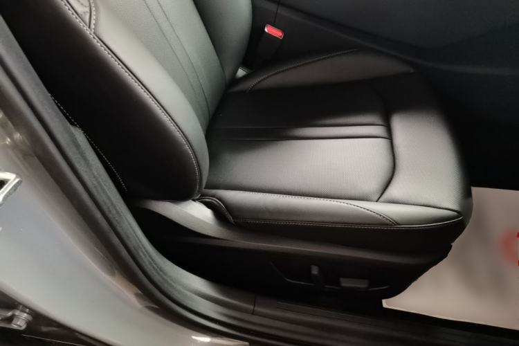 Used Hyundai Sonata 2020 270TGDi DCT GLS Elite Edition Right Front Seat